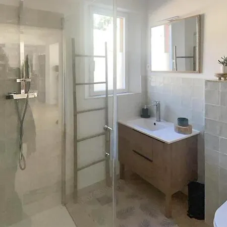 Holiday home Amazing In With Swimming Pool Lorgues